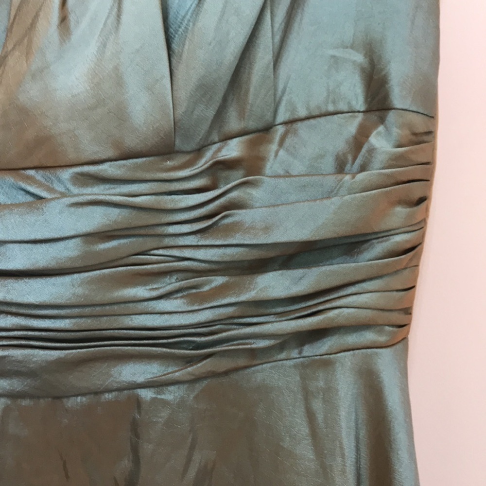 CRYSTEL shiny metallic sleeveless bubble hem dress with matching shawl size 12 - Picture 5 of 12